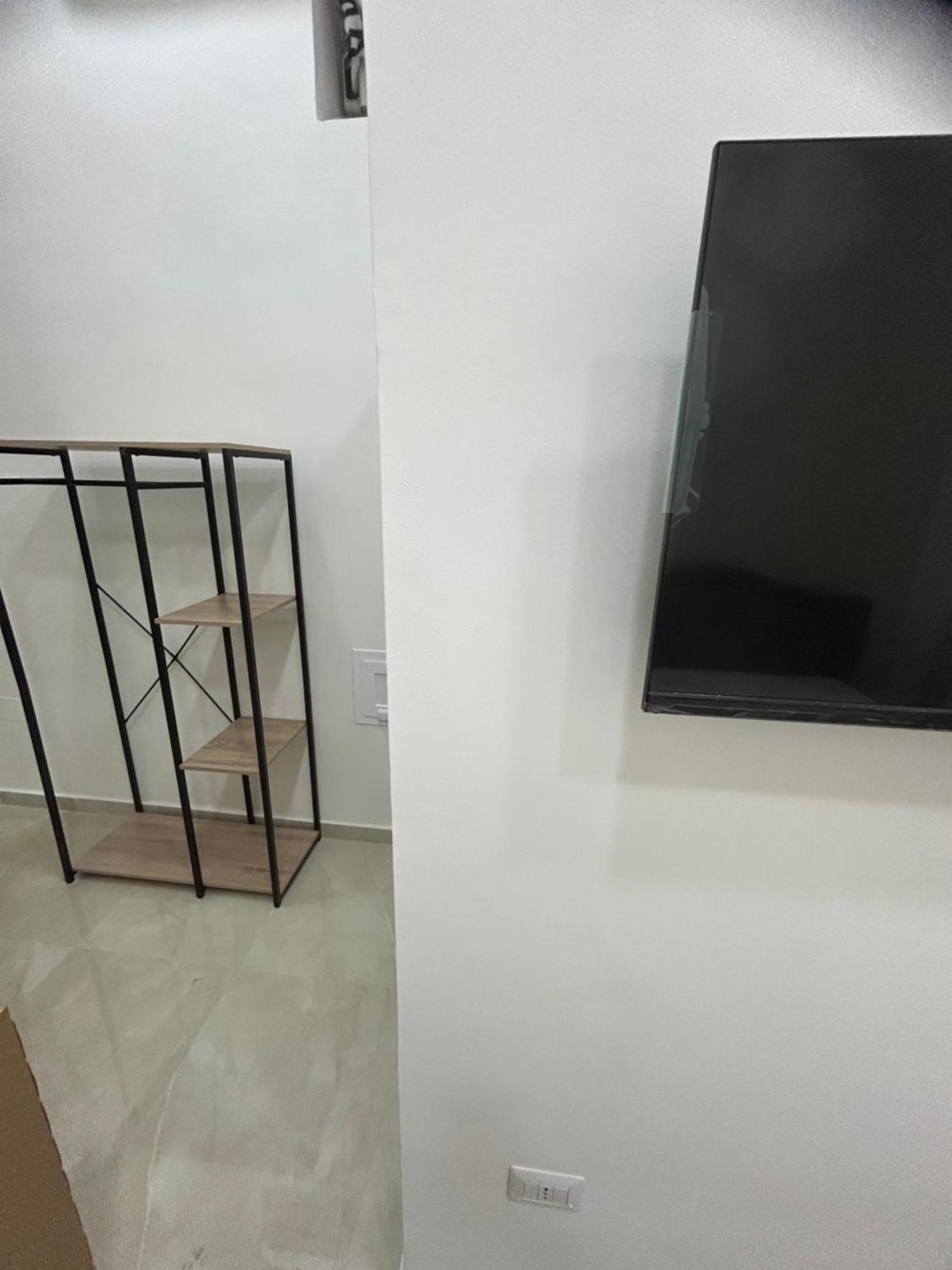 Luxury Rooms Carbonara 95 Napoli Bagian luar foto